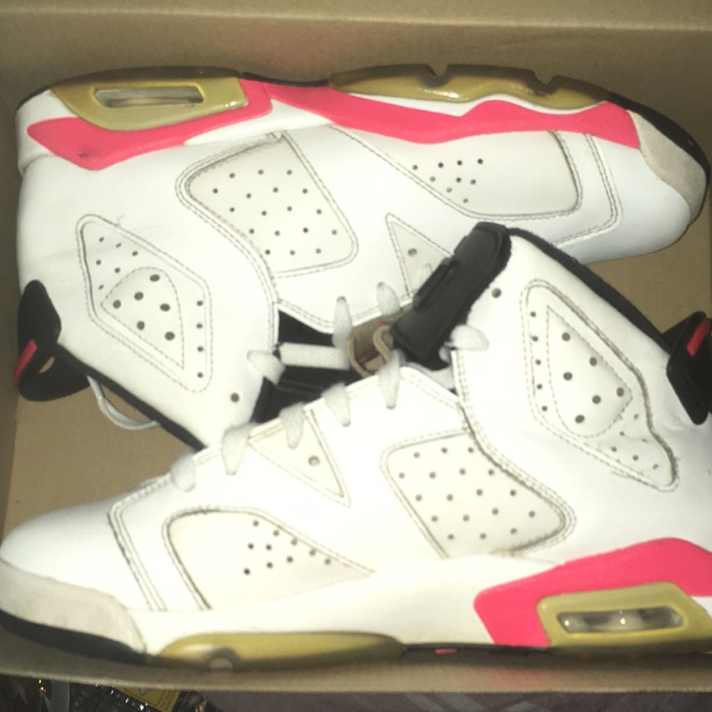 Infered 6s size 5.5
